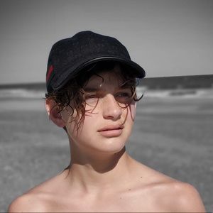 Meet your Posher, Alon